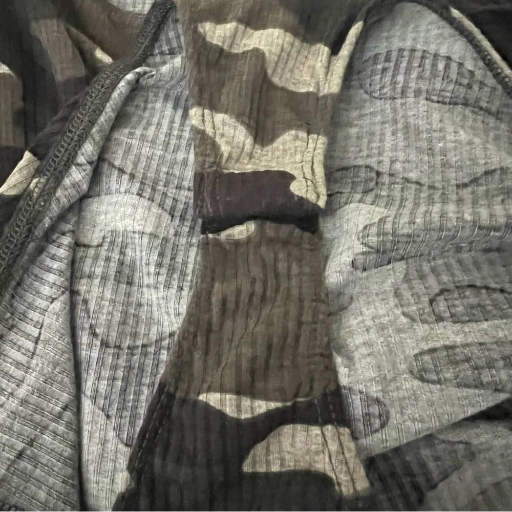 Altar’d State Camo Army Print Ribbed Bodysuit Size Large New - Picture 4 of 6